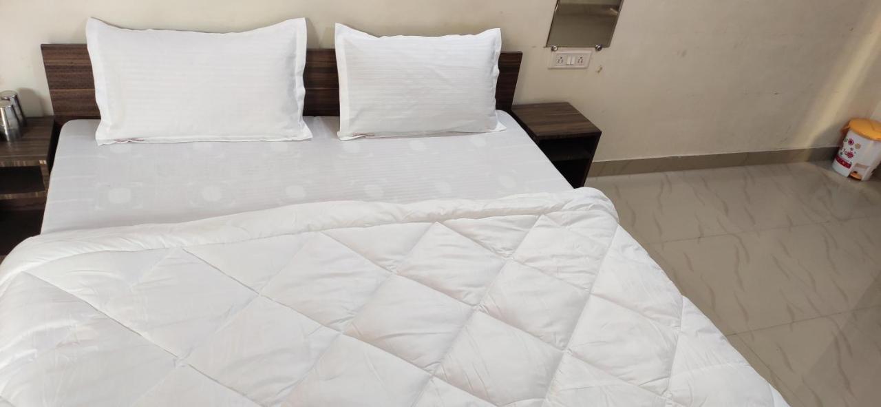 Gopi Dham Hotel Haridwār Buitenkant foto
