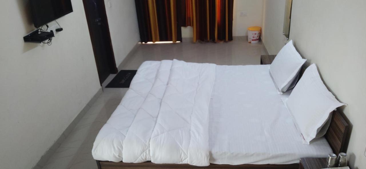 Gopi Dham Hotel Haridwār Buitenkant foto