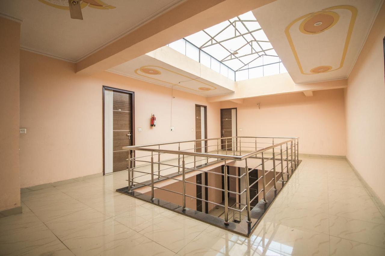 Gopi Dham Hotel Haridwār Buitenkant foto